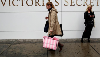 ارتفاع ثقة المستهلك الأمريكي