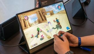 جهاز ROG Strix XG17