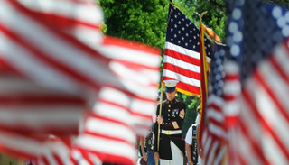 يوم الذكرى مناسبة لتكريم قتلى الحروب الأمريكية