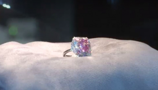 ألماسة على شكل علكة الفقاعات