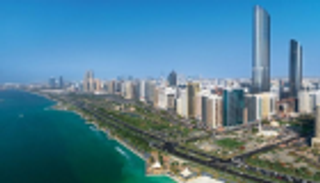 الإمارات تنشئ شركة قابضة جديدة لمطارات وموانئ وكهرباء أبوظبي