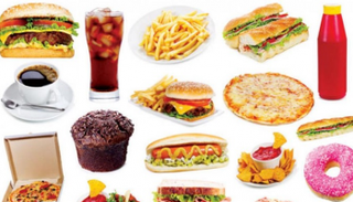 الإفراط في تناول الأطعمة المصنعة يزيد احتمال الإصابة بأمراض القلب
