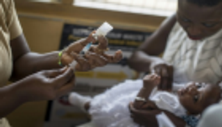 لقاح تجريبي لمواجهة الملاريا في غانا