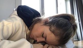 الشابة البريطانية بيل هات