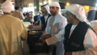 100 ألف وجبة إفطار من "زايد الإنسانية" للصائمين بمكة
