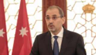 الصفدي: أمن الإمارات والسعودية والخليج من "أمن الأردن"