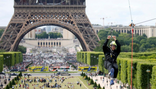 جانب من المسار الانزلاقي في باريس