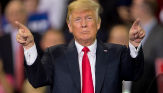  الرئيس الأمريكي دونالد ترامب