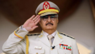 حفتر يبحث مع بوتين آخر تطورات الأوضاع في ليبيا