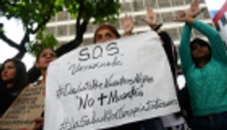 نقص الأدوية يقتل الأطفال المصابين بالسرطان في فنزويلا