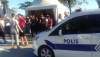 بلطجة أردوغان.. تحطيم مقر انتخابي لإمام أوغلو