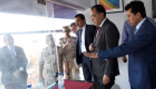 رئيس الوزراء المصري يتفقد استعدادات استاد القاهرة لكأس أمم أفريقيا