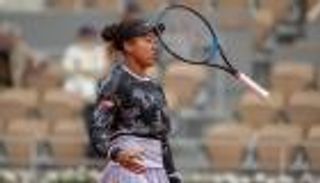 قطار أوساكا يتحطم على صخرة سينياكوفا في فرنسا المفتوحة