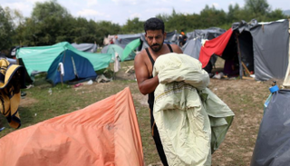 29 مصابا جراء حريق بمخيم مهاجرين في البوسنة - أرشيفية