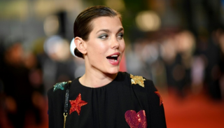 شارلوت كازيراجي خلال الدورة الـ72 من مهرجان كان السينمائي