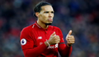 فان ديك يكشف عن المرشح الأقرب لجائزة لاعب العالم