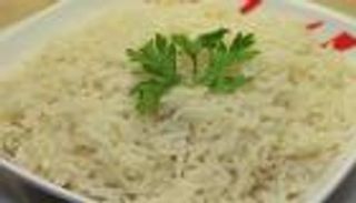 طريقة عمل الأرز البخاري الأبيض وبالدجاج والجزر