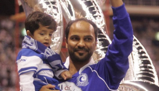 يوسف الثنيان نجم الهلال السعودي السابق 