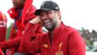 رئيس بايرن ميونيخ الشرفي يحلم بتدريب كلوب للفريق