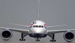 طائرات الخطوط البريطانية في باكستان بعد غياب 10 سنوات