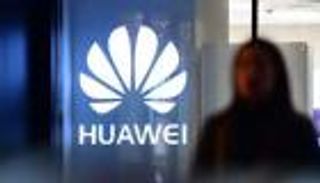 الضربات الأمريكية تدفع هواوي لمراجعة أهداف "خطة تصدر العالم"