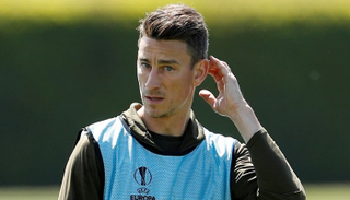 لوران كوتشيلني قلب دفاع أرسنال