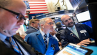 تراجع الأسهم الأمريكية مع هبوط قطاع التكنولوجيا