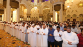 جامع الشيخ زايد الكبير يستقبل 1.4 مليون مصل وزائر في رمضان