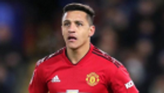 سانشيز يقترب من العودة للدوري الإسباني