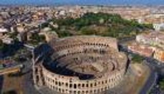 الفئران "تدخل التاريخ" من روما