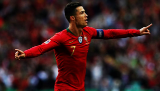 كريستيانو رونالدو   