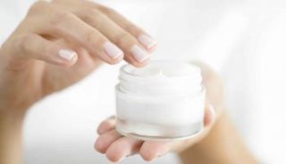 فوائد الجلسرين للبشرة متعددة