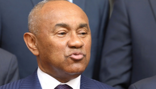 رئيس الاتحاد الأفريقي لكرة القدم