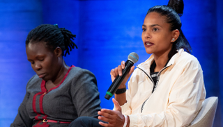 حورية الظاهري مدربة منتخب الإمارات للسيدات