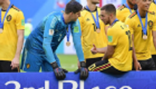 كورتوا يوجه أولى نصائحه لهازارد في ريال مدريد