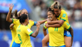 "كريستيانو السيدات" تدخل تاريخ كأس العالم