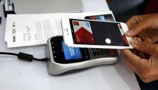 خدمة أبل باي