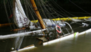 بعد ترميمه.. غرق مركب شراعي يعود للقرن الـ19 في ألمانيا