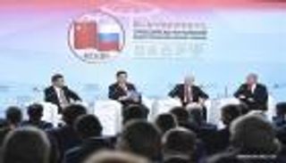 وزير روسي: 100 مليار دولار حجم التبادل التجاري مع الصين