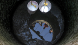 طوال 4 أيام.. السلطات الهندية تحاول إخراج طفل عالق في بئر