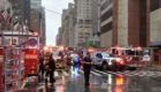 حاكم نيويورك: لم نحدد حتى الآن ما إذا كان حادث المروحية إرهابيا