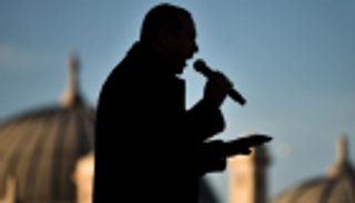 ألم المرضى..جسر أردوغان للوصول إلى إسطنبول 