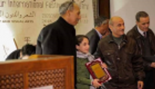 الطفلة ميس عبدالهادي.. موهبة الشعر تكسر حصار غزة