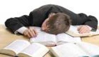 5 محظورات على طلاب الثانوية خلال الامتحانات 
