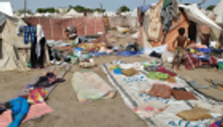 الإمارات تسلم اليمن شحنة أدوية لمكافحة الملاريا