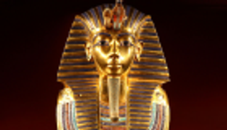 رسميا.. مصر تخاطب بريطانيا لوقف بيع رأس توت عنخ آمون