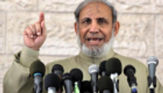 فضيحة جديدة للزهار: فلسطين مجرد "سواك".. وفتح ترد: تفاهات