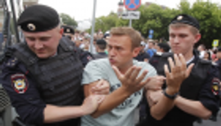 اعتقال 94 في مظاهرات ضد الشرطة الروسية بموسكو