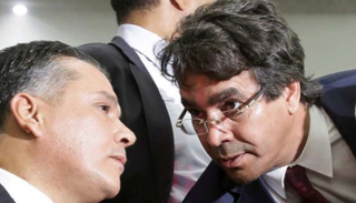 محمد جميعي ومعاذ بوشارب - أرشيفية