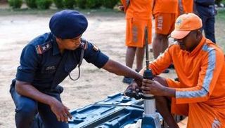 الهند تتأهب لإعصار فايو بإجلاء 300 ألف